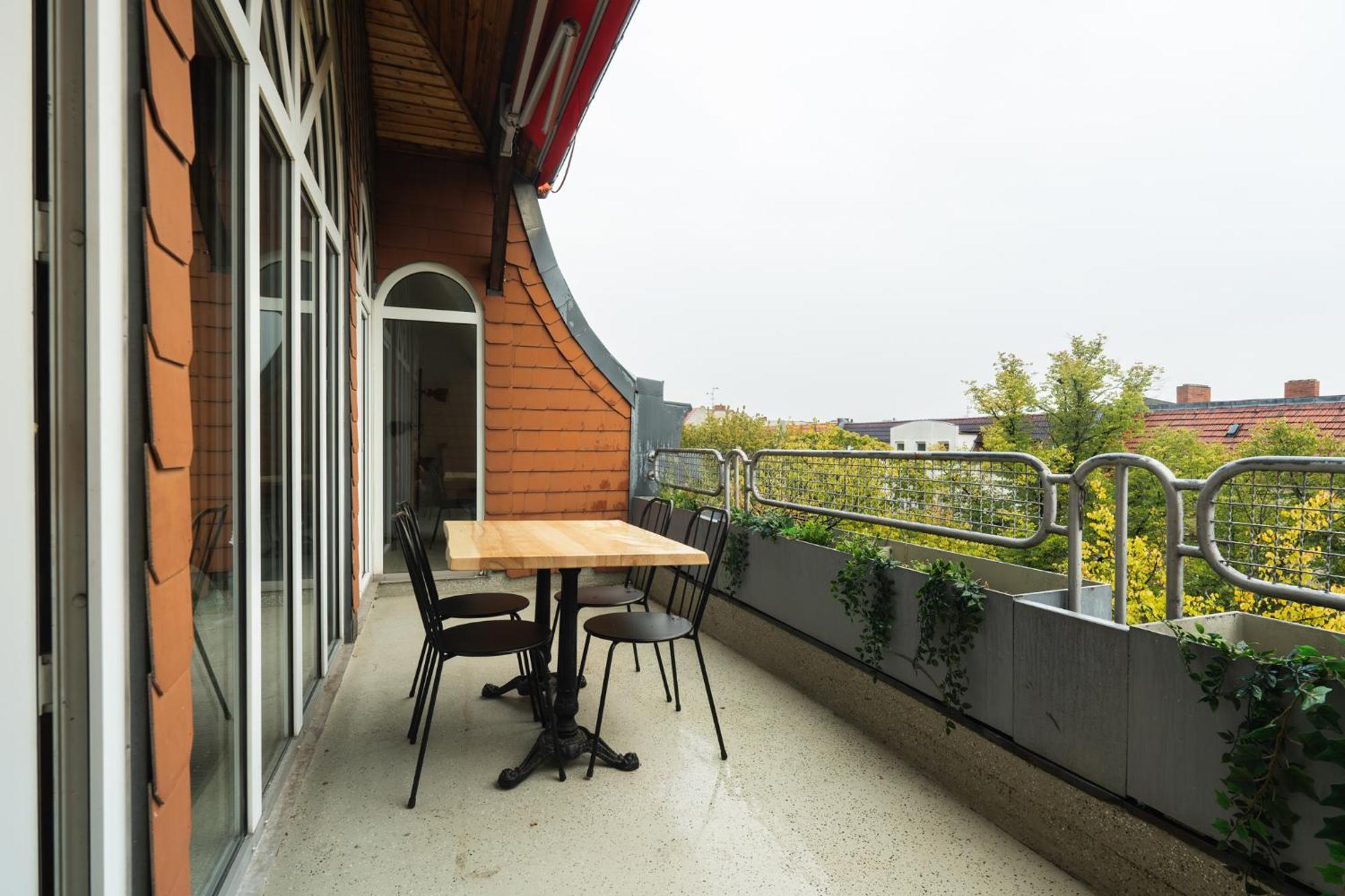 Staywell - Lichtdurchflutetes Apartment Mit Terasse Berlín Exterior foto